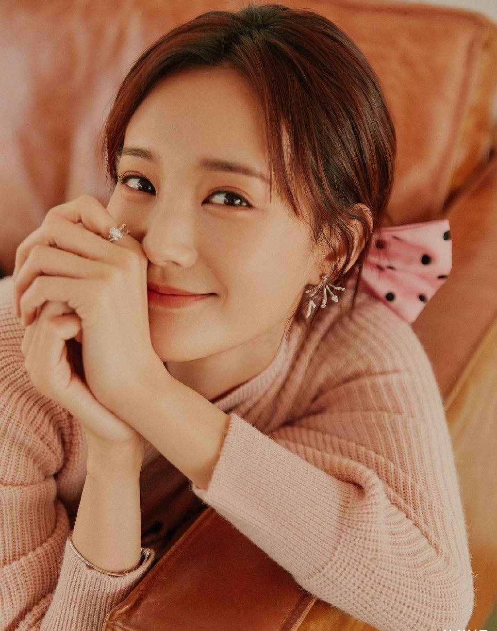 有颜值,有演技,有人脉,却怎么也捧不红的4位体寒女星_发展_明星_事业