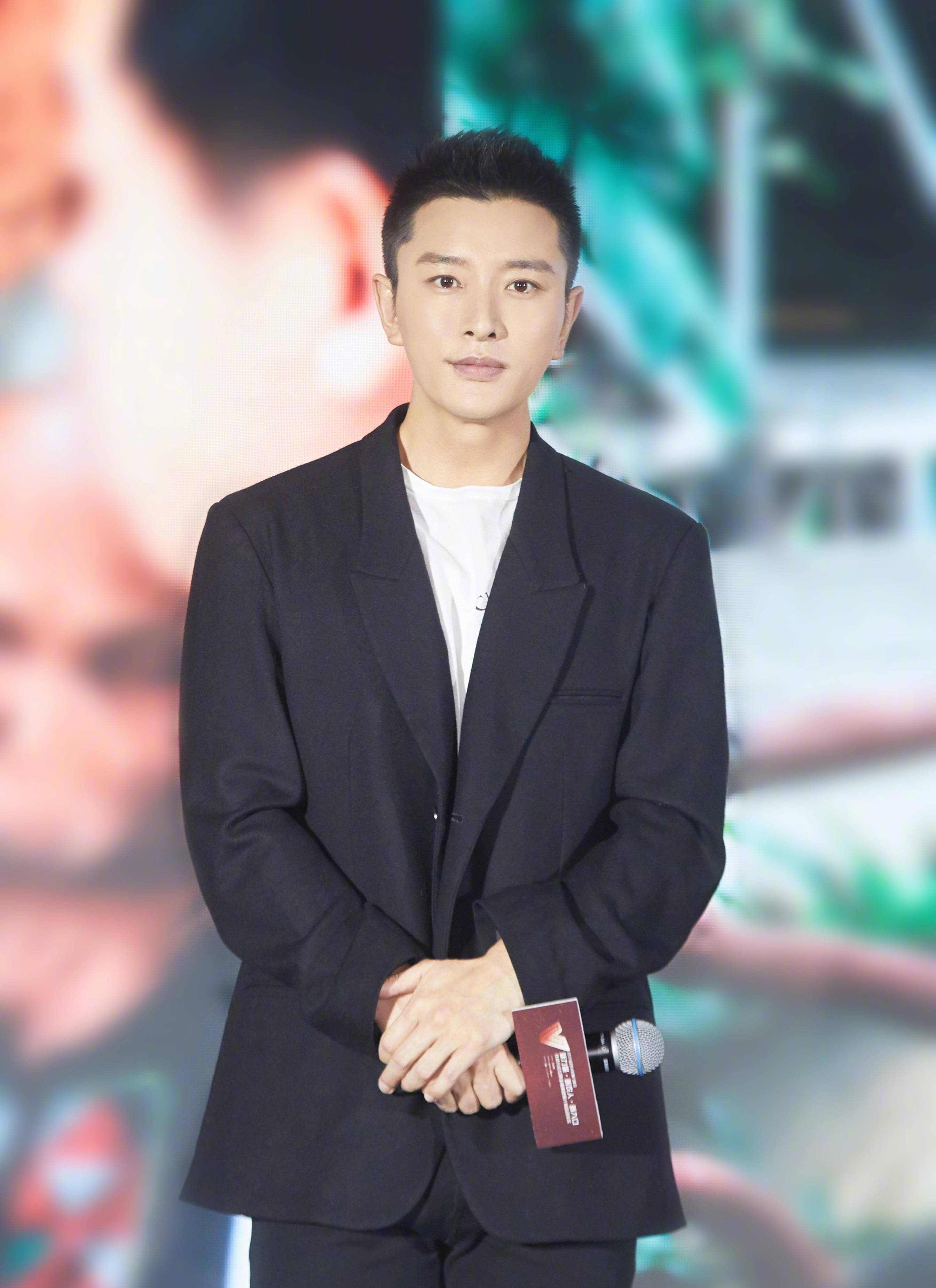 贾乃亮凌晨1点多发文:希望别起泡泡.