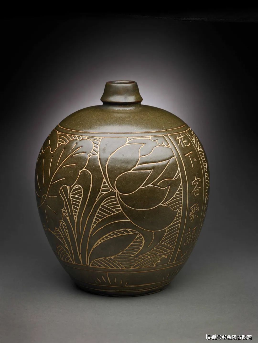 美国佛罗里达大学哈恩艺术博物馆藏中国陶瓷鉴赏_亚洲_乾隆_空间