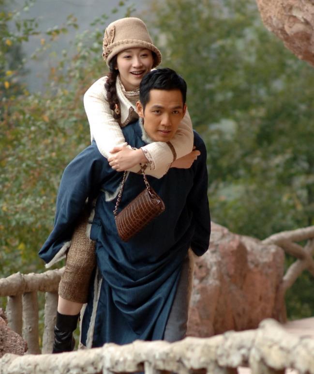 华鼎奖结果出炉,李小冉出尽风头,陈建斌胡可获华鼎最佳男女主_电视剧