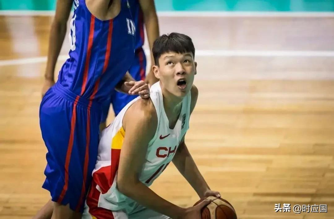 杨翰森-我国下一位可以在nba站稳脚跟的天才少年!_中锋_辽宁_联赛