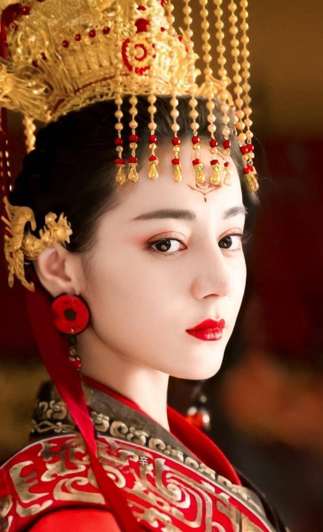 热巴参演的古装电视剧,难道只有白凤九这个角色造型最成功吗?