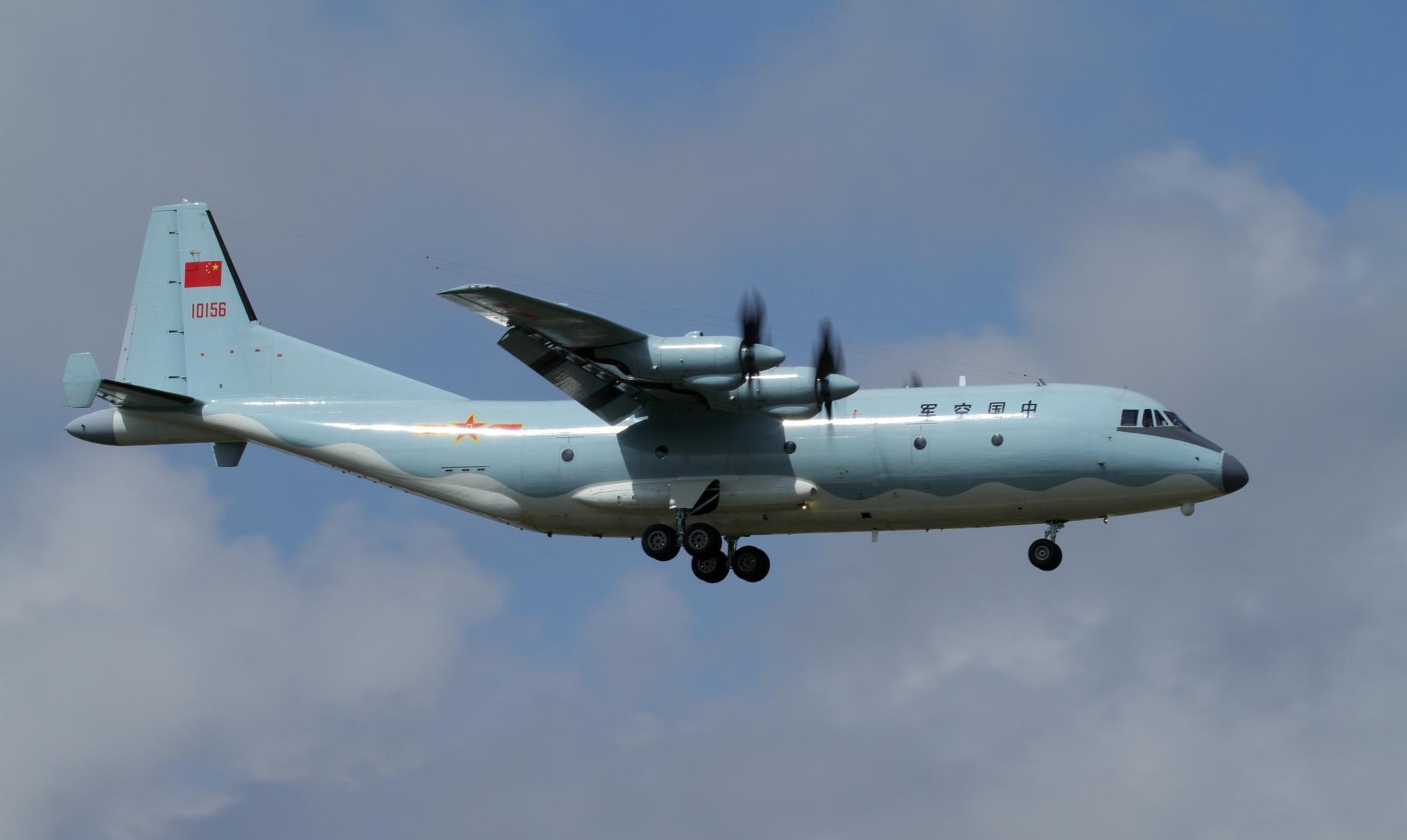 中国空军运-9救护型运输机是目前空军装备中最新型号的救护型设备,并