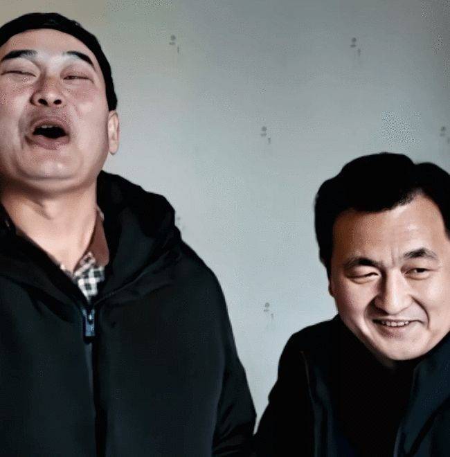 侯耀文徒弟姜桂成,出镜间评价大衣哥,称其成名后不搭理自己了_朱之文