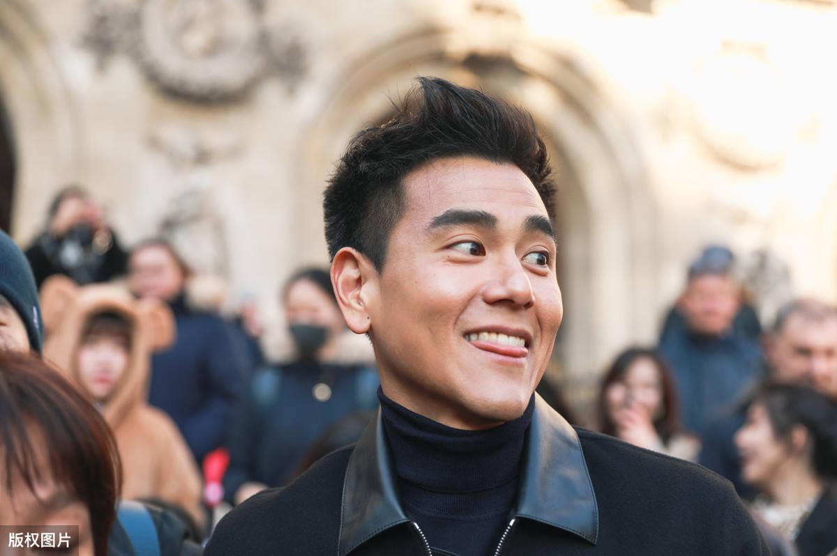 不过这张表中还有一些让小叭吃惊的明星,就比如我最爱的彭于晏,竟然是