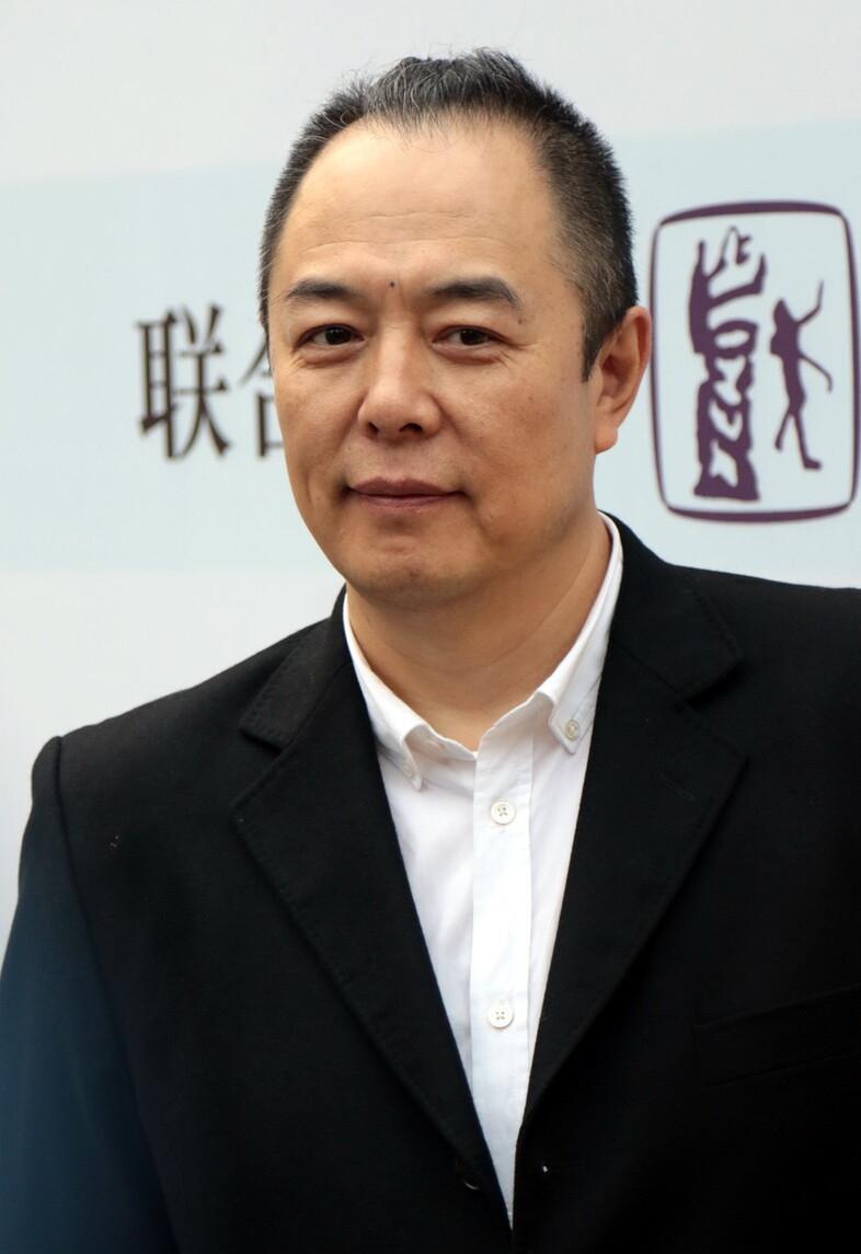 有弟弟有弟弟还有私生女,张国立张嘉译放枪_张铁林_侯俊杰_婚姻