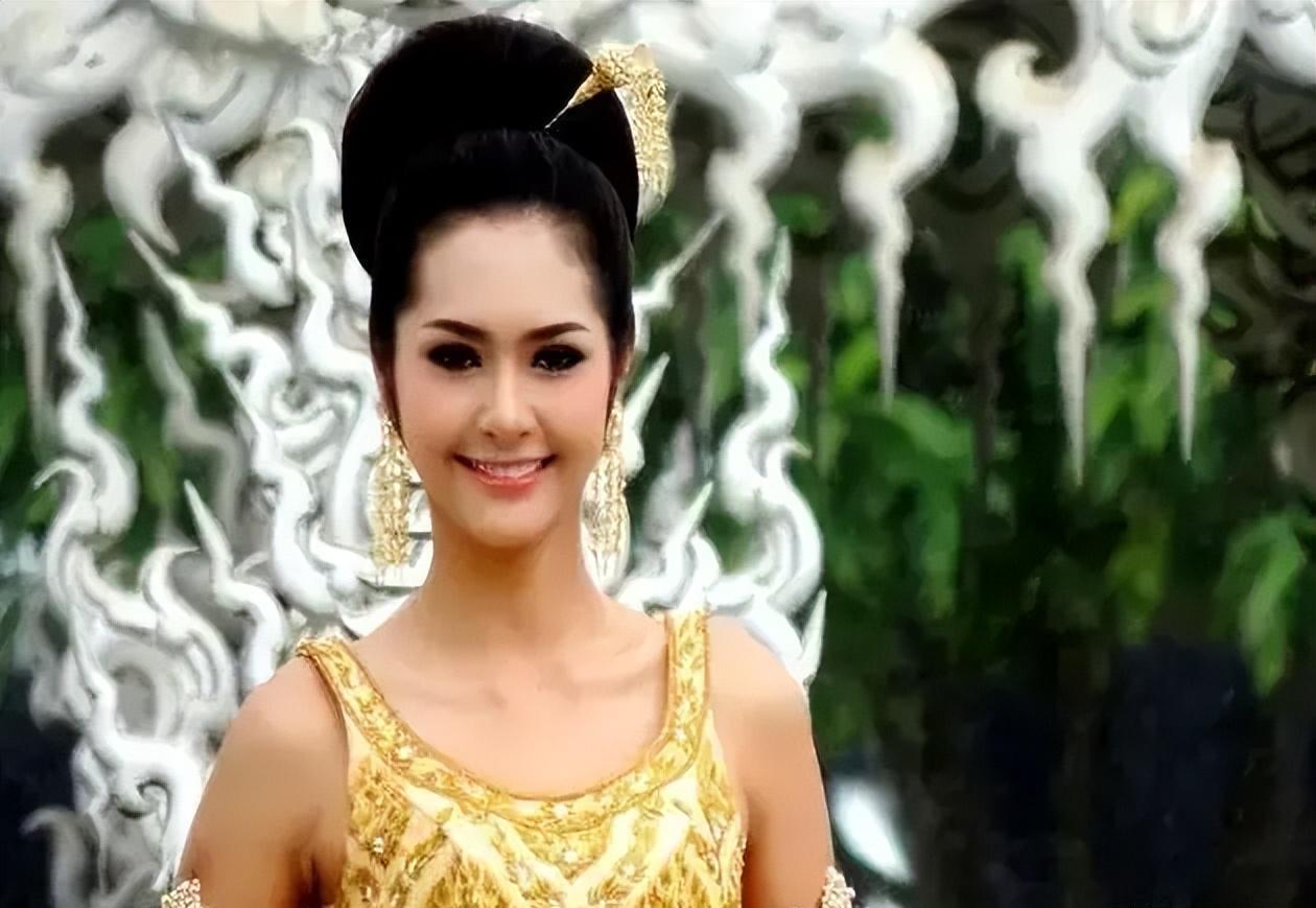 泰国"人妖"如何能分辨出来?牢记3点,不得罪人,看得准!_美女_女性_游客