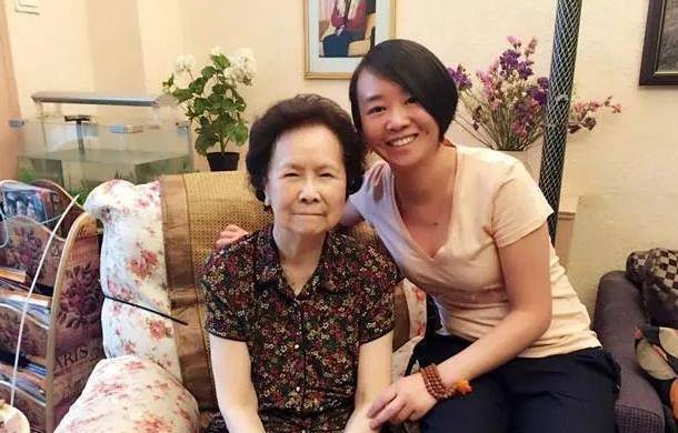 造型整体可以看出杨云菲很想做出自己的风格,但是对于