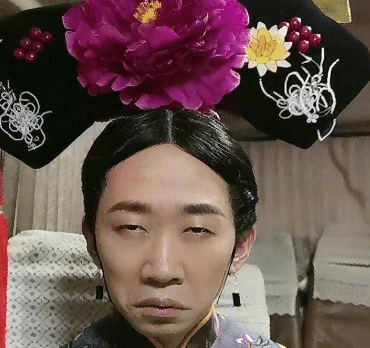 发布最新路透,杨紫cos"紫薇",网友却好奇谁是容嬷嬷_造型_杨迪_清宫