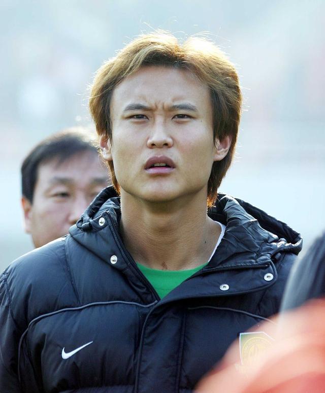 前国足两大主力王牌下赛季或驰援国安,让斯坦利如虎添翼_徐云龙_杨智