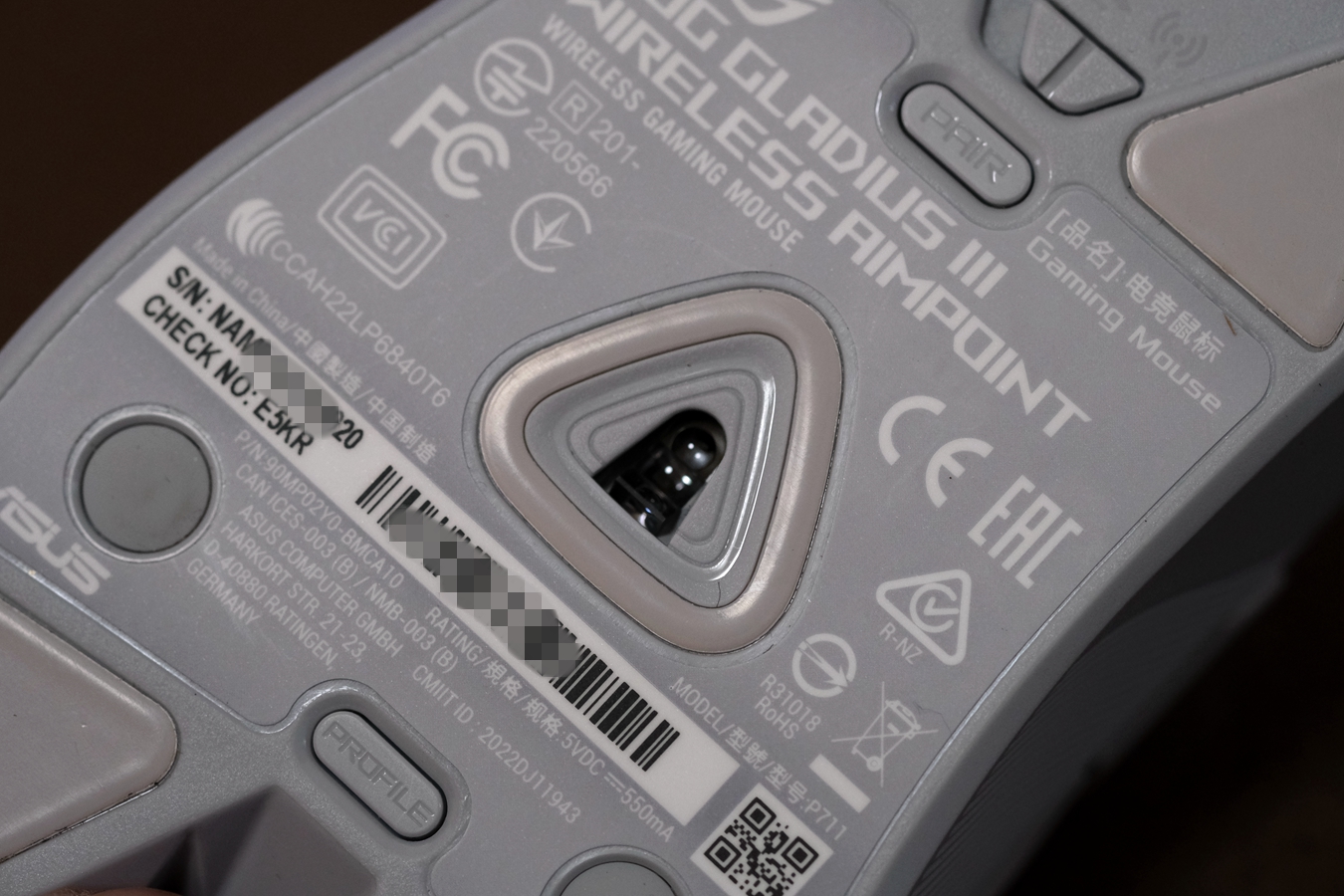 36K旗舰传感器加持，ROG战刃3无线AimPoint36k电竞鼠标评测