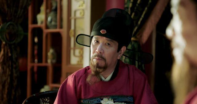 其中自然有杨士奇,杨荣等人的功劳,但杨溥虽不在内阁,但"军功章"也有