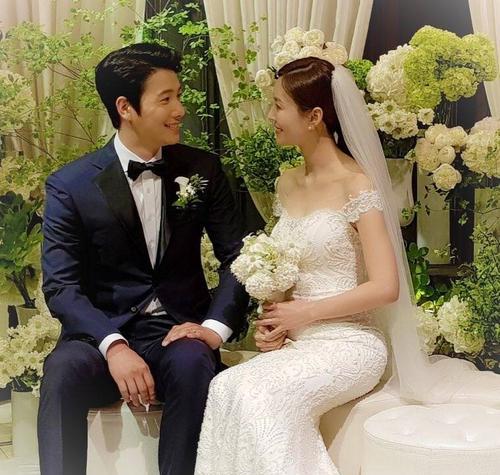 她总以乖乖女形象示人,新剧出演反派角色,网友表示:演得太好_金素妍