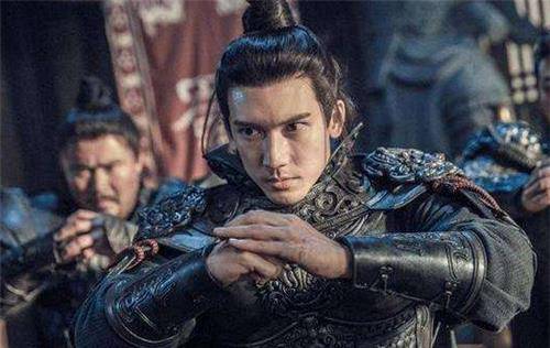 大多数碌碌无为,只有他敢把关羽家抄了_庞德_猛将_父亲