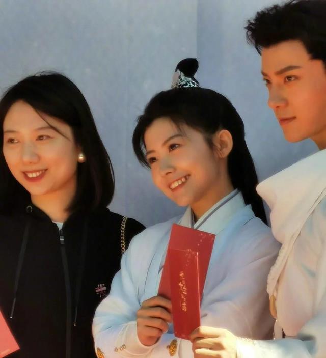 清一色神仙颜太养眼,绝美剧照让人心动_赖美云_电视剧_吴俊余