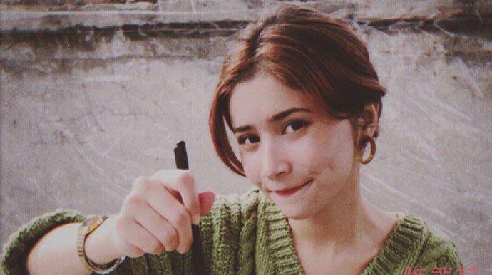 卡姆女友古莱照片目前,卡姆经纪公司笑果文化已回应,并承认了卡姆走