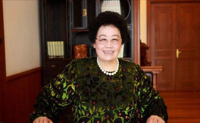 婚姻能够继续走下去,和老公分手后的陈丽华独自拉扯着还未成年的三个