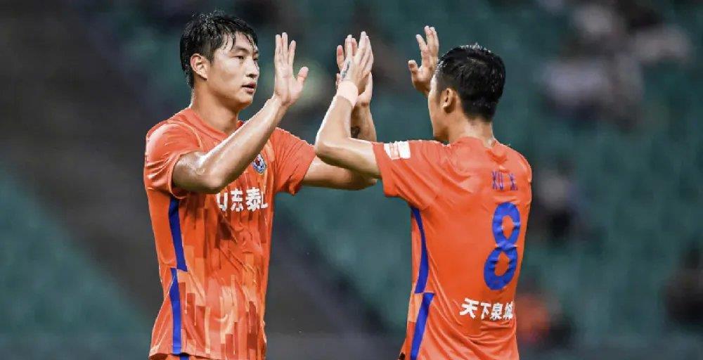 2021,只是郭田雨的起步而已_中锋_韩鹏_头球