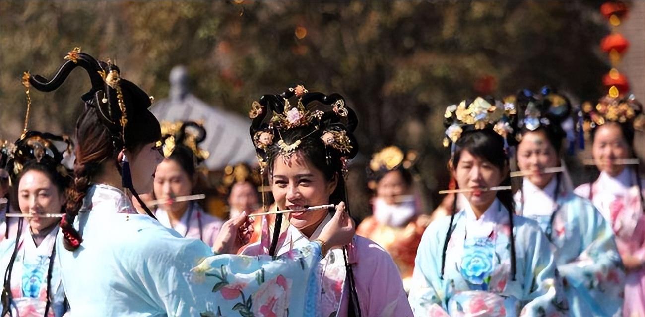 揭秘古代宫女真实生活状况:生如牲畜任人糟践,死后无葬身之地_女子