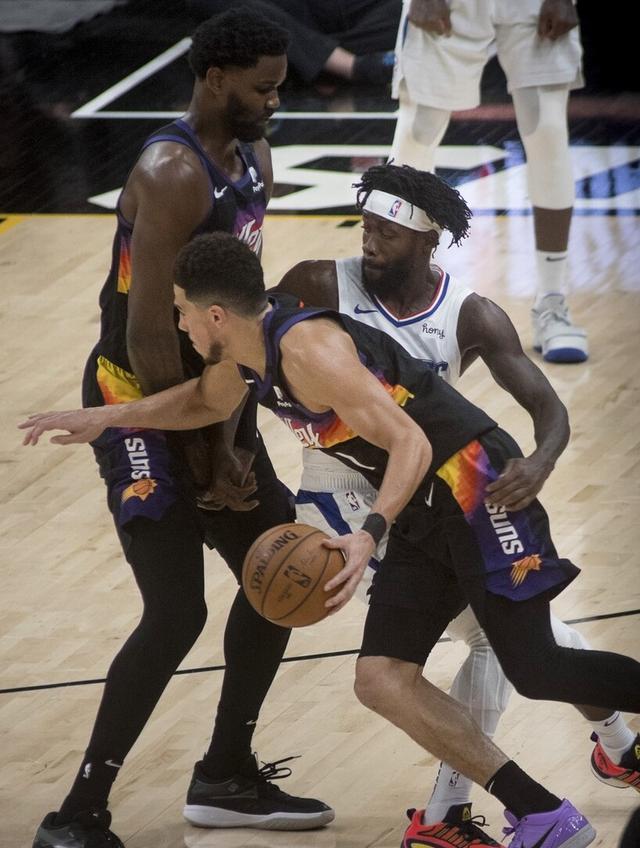 快船应摆出五小乔治将做出回应_防守_巴茨_伊巴卡