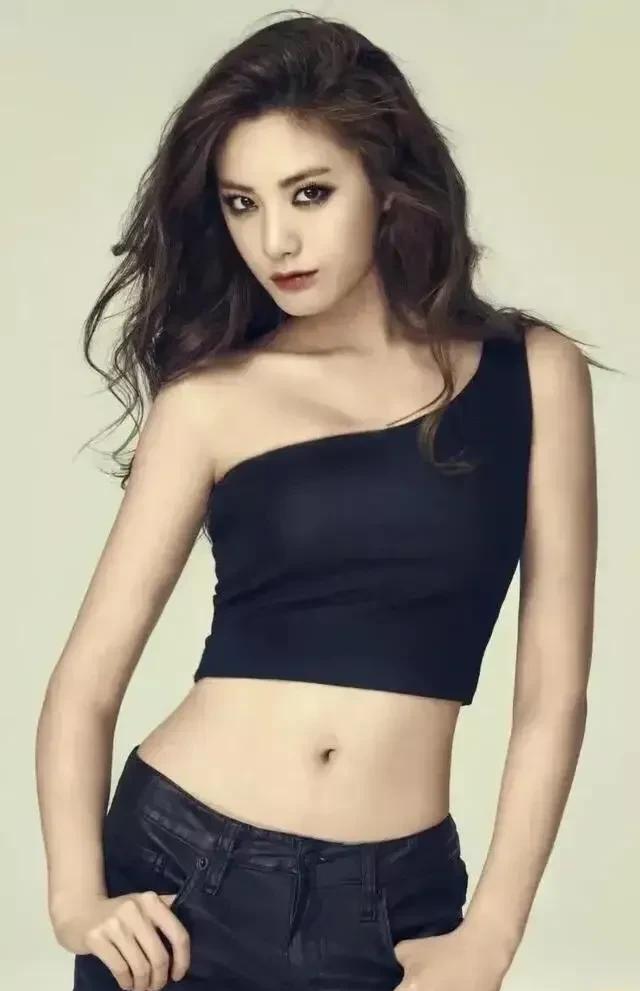 林珍娜-"全球第一美人",拥有黄金比例身材,太美了!_徐妍儿_优势_魅力