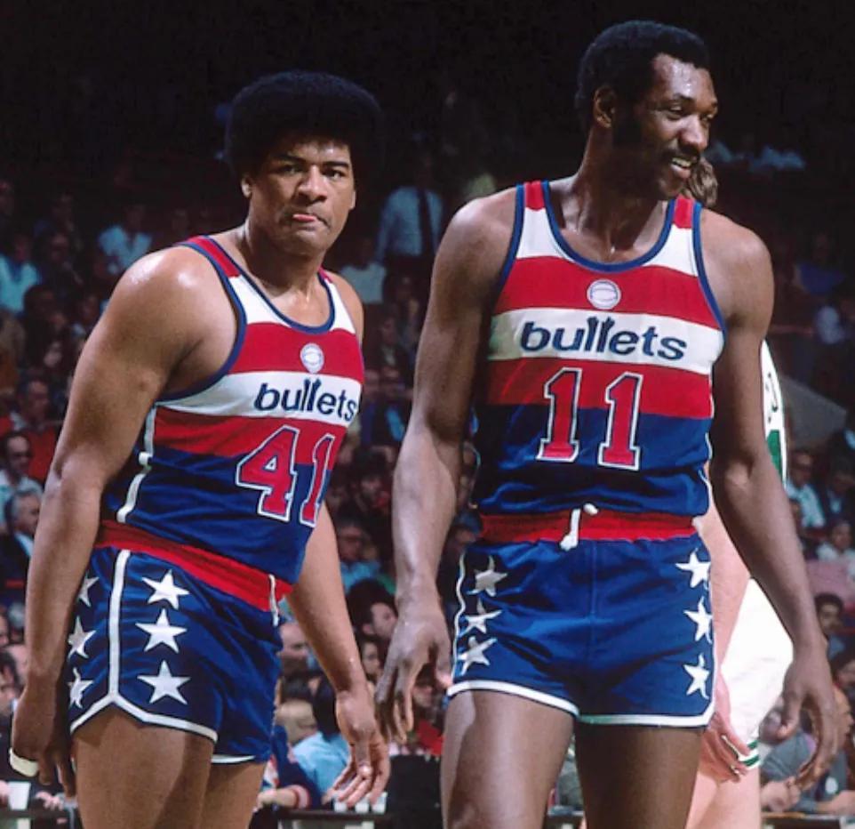 nba76周年76大巨星-埃尔文·海耶斯_韦斯·昂塞尔德_赛季_新秀