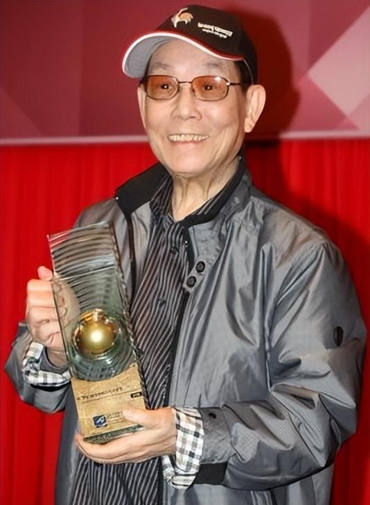 乐坛再传噩耗,《上海滩》作曲顾嘉辉去世,与黄霑称"辉黄"组合_香港