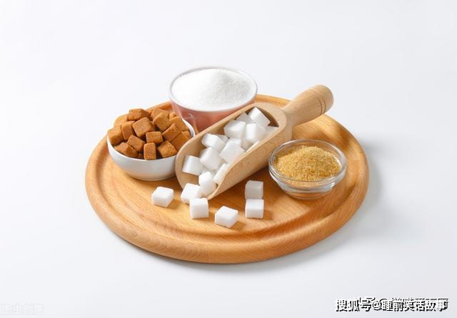 同样是糖，白糖、红糖和冰糖有啥区别？知道后别再买错了_甘蔗_加工_过程