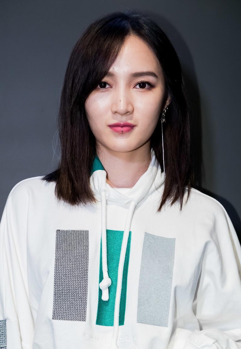 宁静张雨绮好尴尬?队员孟佳说结婚没意义,真的是这样吗?