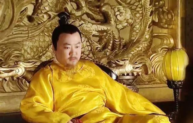 连登21次舞台,一句话被索赔1亿,55岁的郭冬临现在怎样?