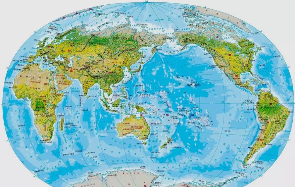 比如说在世界地图上,北极从来没有出现过像南极大陆一样的白色冰帽,但