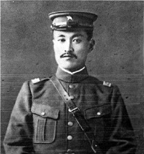 韩麟春_东北_机器