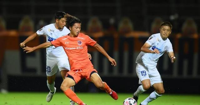 琉球fc38轮只尝一次两连败滋味,相模原不知道j2两连胜是什么滋味_洋洋