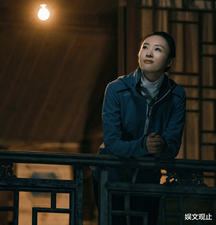 童瑶获白玉兰最佳女主角奖，佟丽娅与其错失交臂，粉丝应当自省