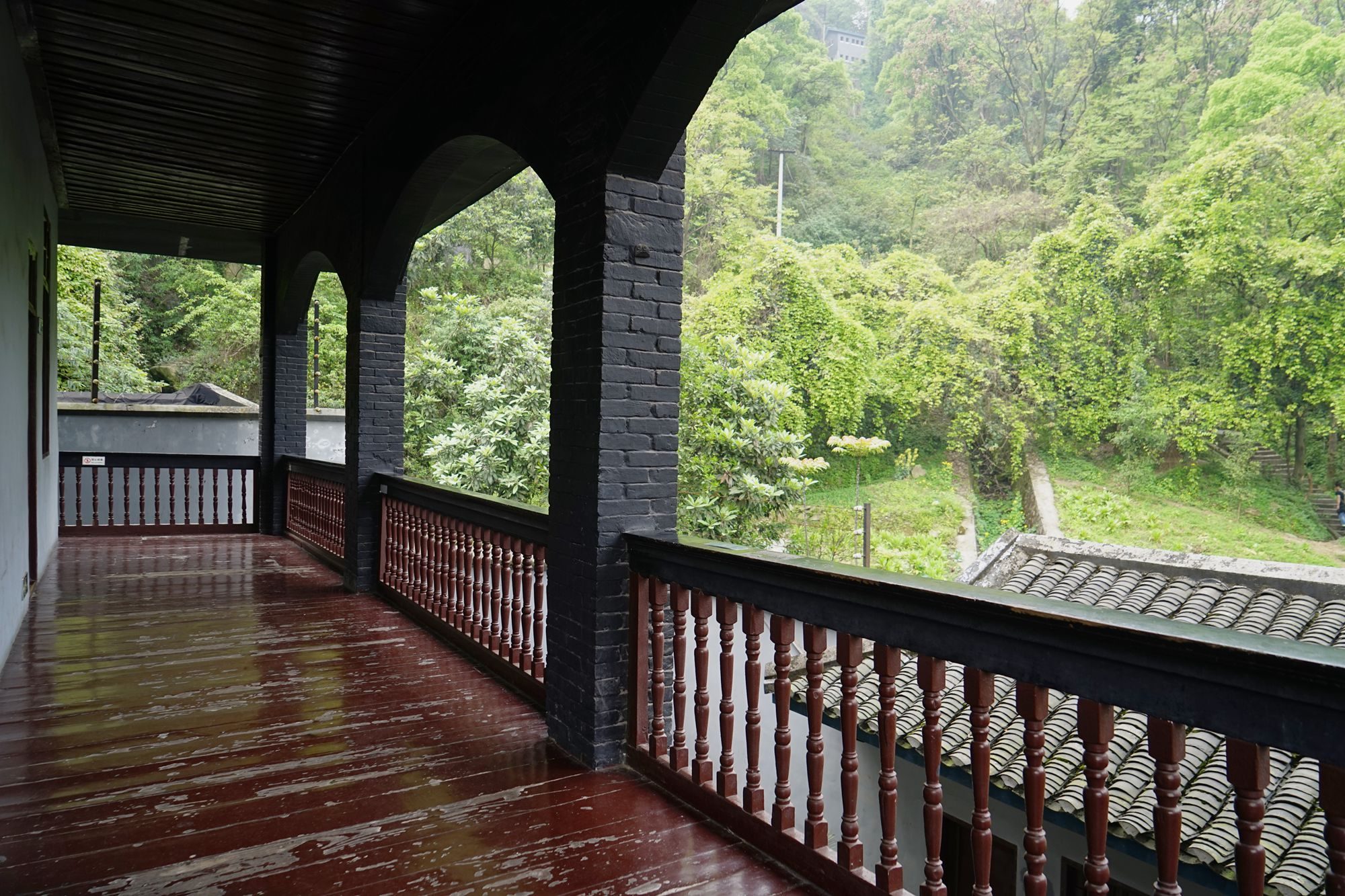 重庆歌乐山有座香山别墅,曾关押过200多人,被称为"活棺材"_白公馆