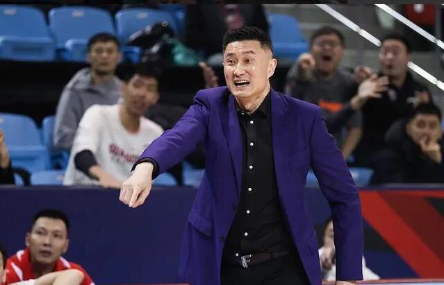 下一轮cba常规赛,广东宏远和辽宁男篮的二次交锋绝对会是球迷们最为