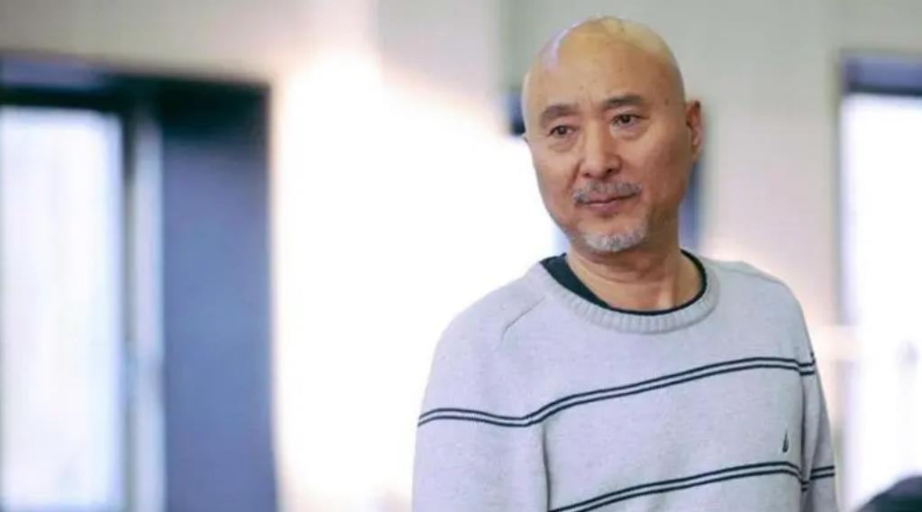 为什么很多人对陈佩斯的评价高于赵本山,是因为人品吗?