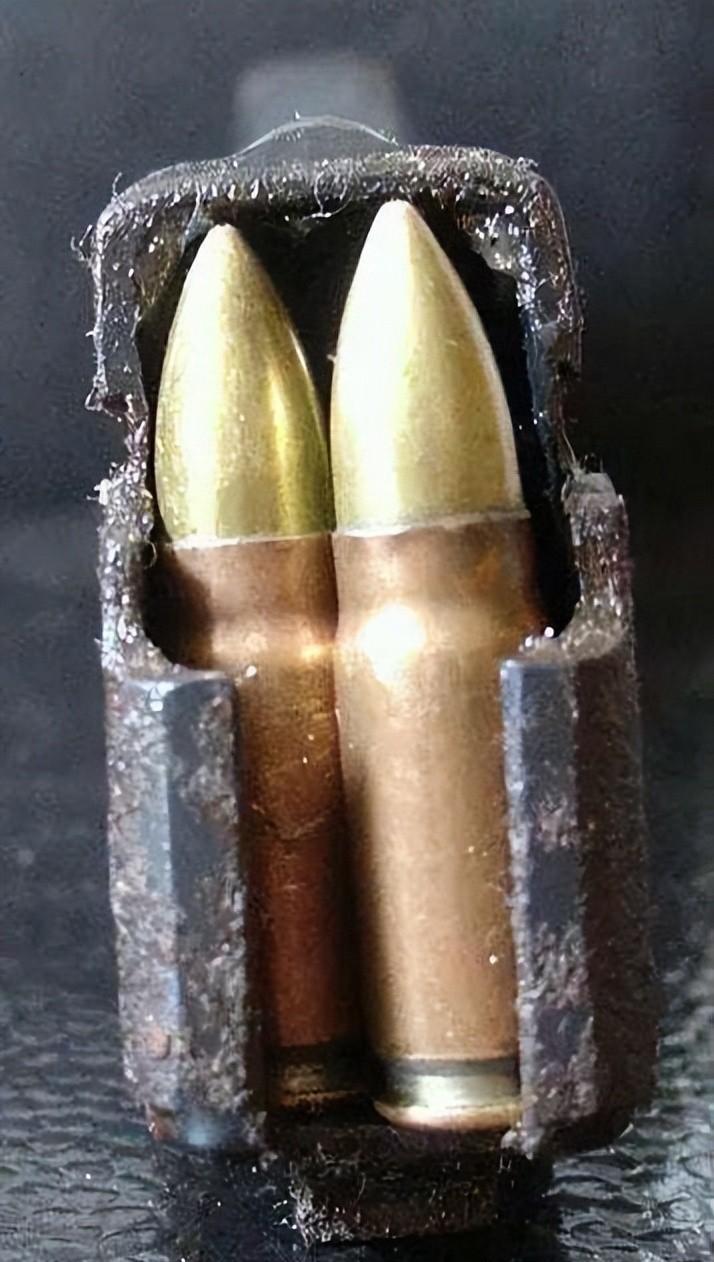 两山轮战中的"无声死神",中国侦察兵手中的64式微冲,爱恨交织_枪弹