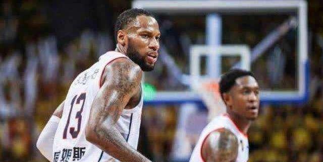 广东宏远迎来三条好消息!两条与赵睿有关,朱芳雨要力捧新人上位_威姆