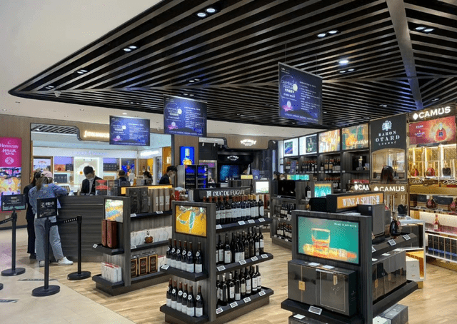 免税店@2023:冲出机场,谋划出海_中国_旅游_海南