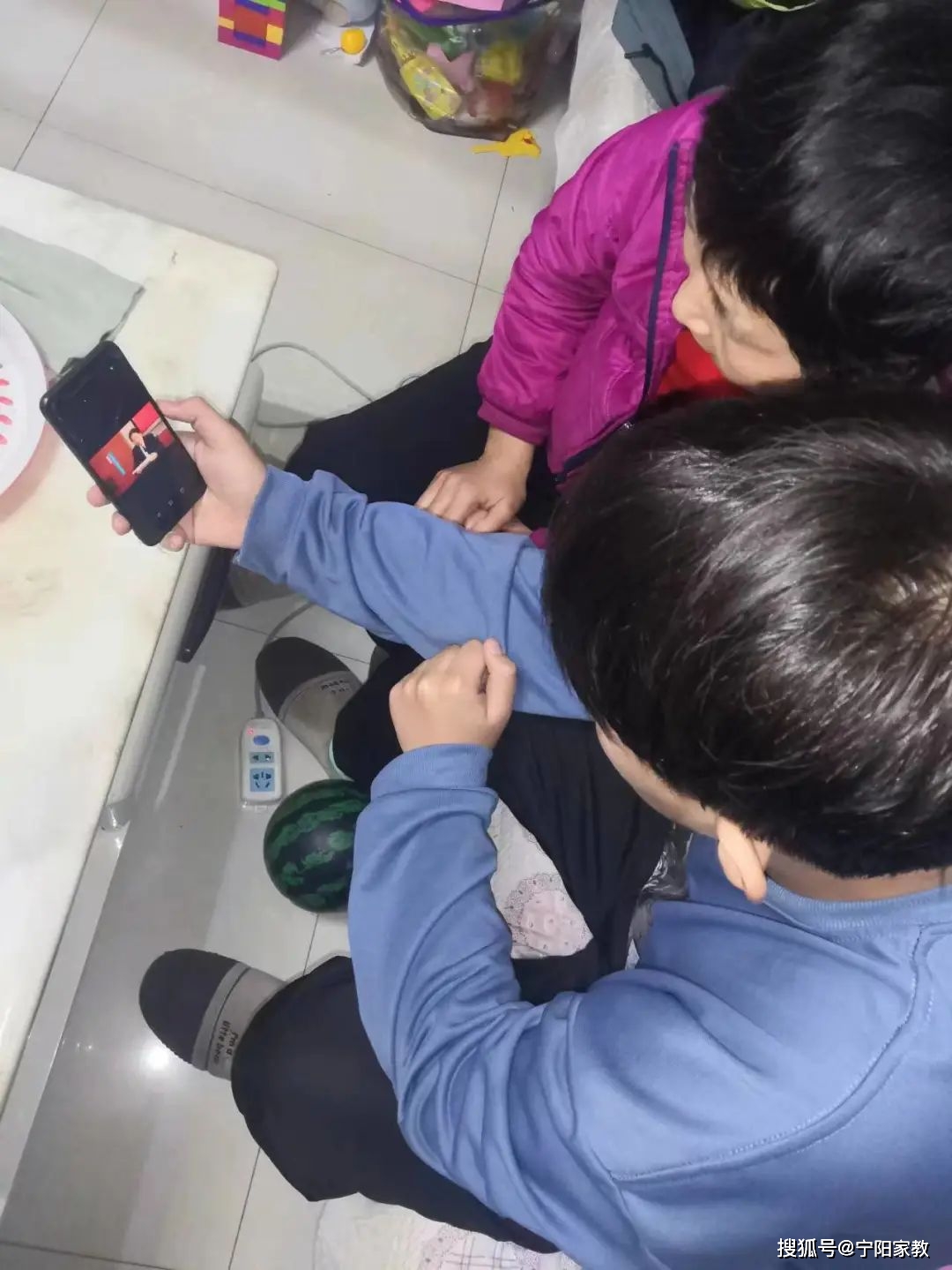 宁阳县职业中专2023年寒假致家长和学生的一封信》并和每一位家长交流