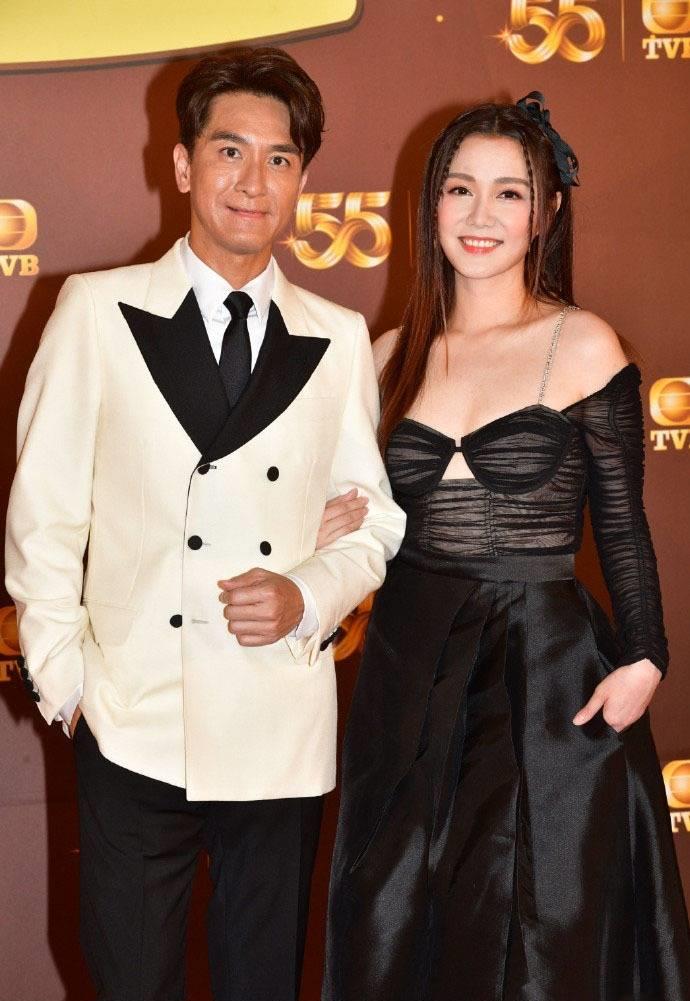 原创马国明开年宣布喜讯,出动巨型婚戒求婚汤洛雯,恋爱2年修成正果_唐