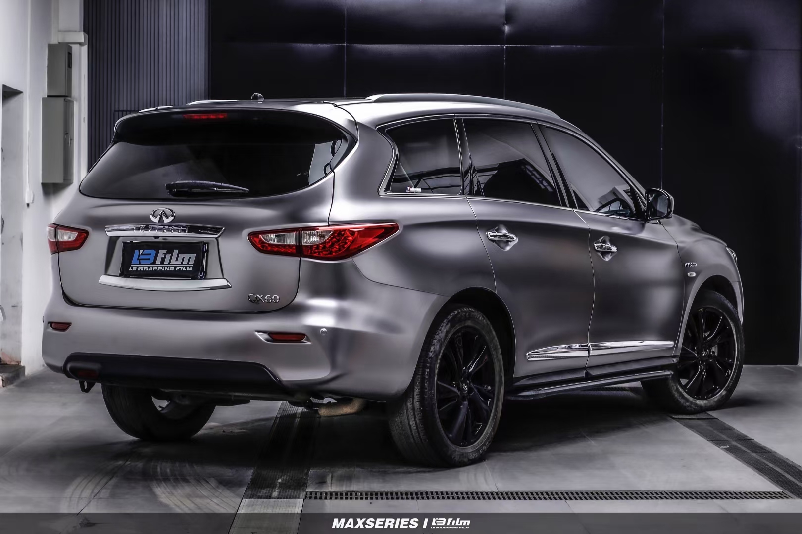 英菲尼迪qx60-lb改色膜电光战斗灰,金属战士 霸气降临!