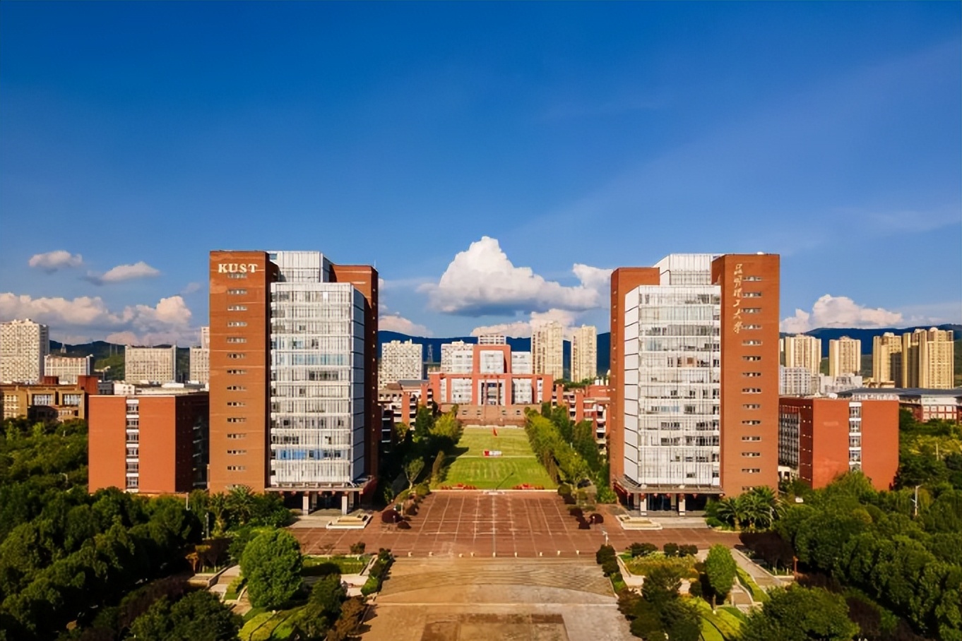 云南高校排行榜出炉,榜首不在意料之中,云南大学竟屈居第二?