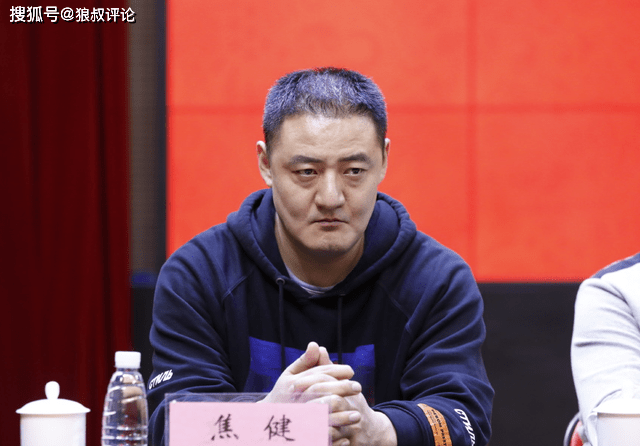 可秦晓雯下课后,平衡似乎就被打破了.北京首钢有很多老将.