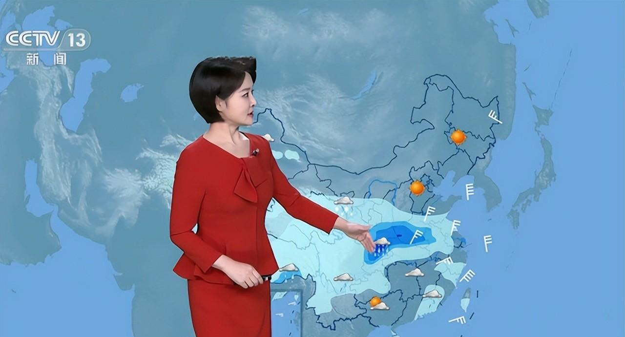 央视《天气预报》主播夏文,软萌的脸蛋让人惊艳!_节目_衢州_直播