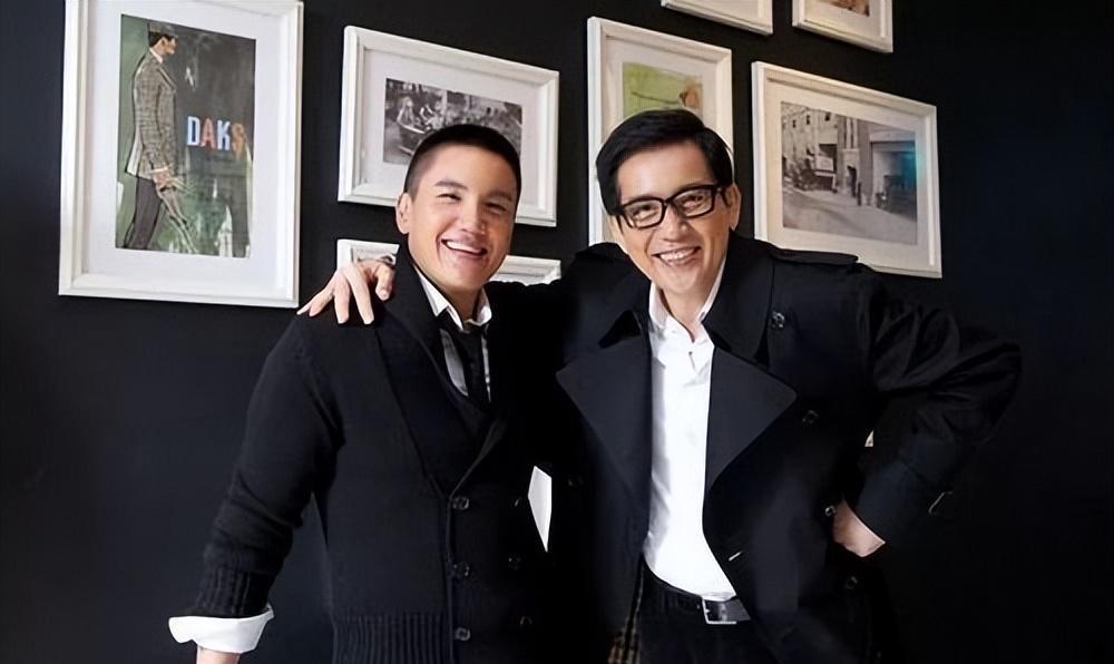 的突如其来的婚姻所吸引,离开她就像变了一个人_秦祥林_和林_因为
