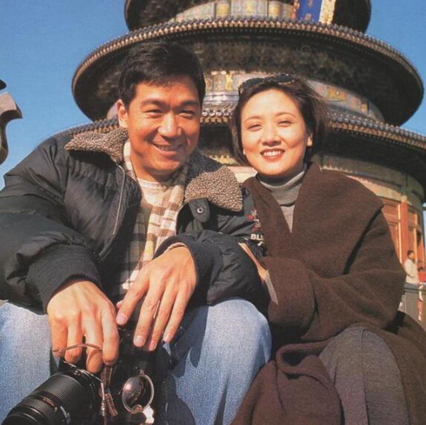 1995年,张国立劝38岁怀孕的邓婕:打掉吧!