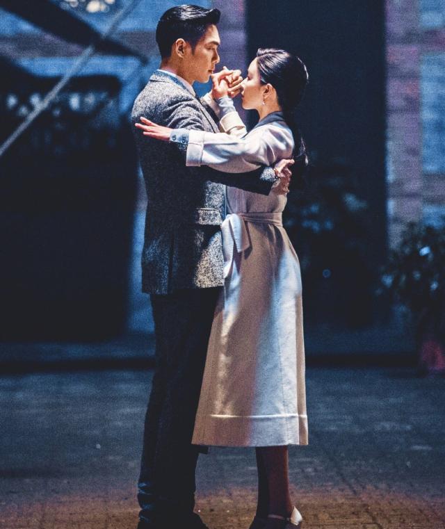 《谍战深海之惊蛰》余小晚对他的爱,深情的令人心疼_陈山_周海潮_爱的