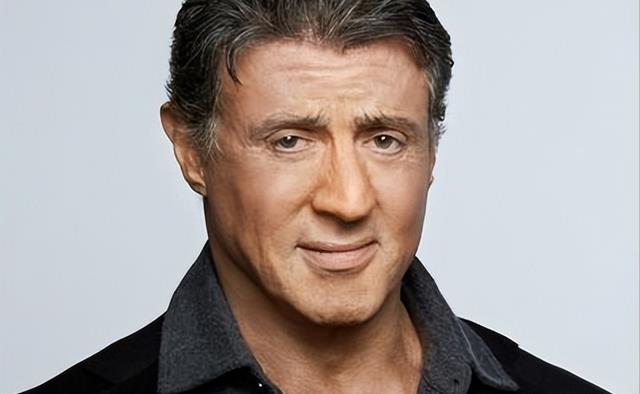 76岁史泰龙3度离婚!臂膀纹身妻子头像换成狗,疑隐瞒婚内财产?